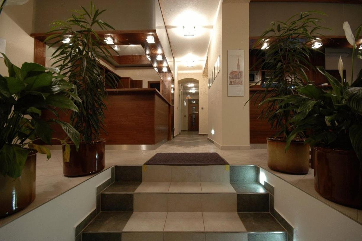 Hotel Penzion Na Hrade Όλομουτς Εξωτερικό φωτογραφία